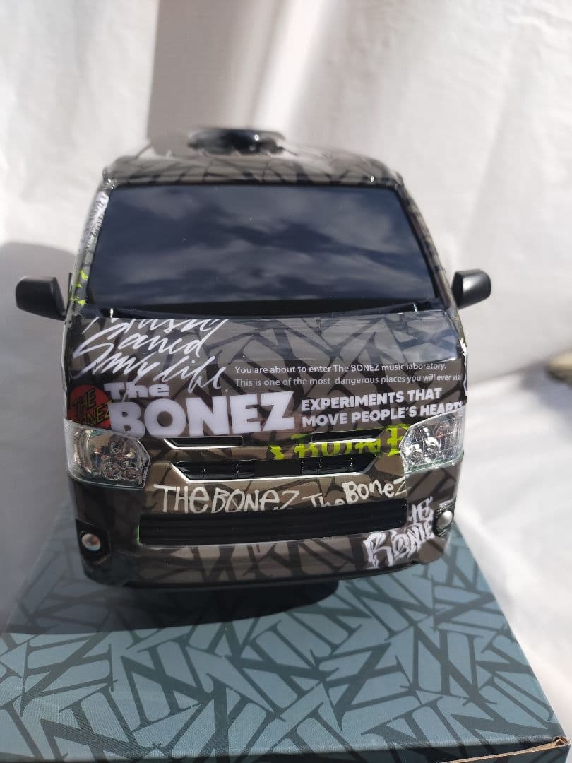 【美品】The Bonez 「CAPI CORE VAN」 限定品 ハイエース
