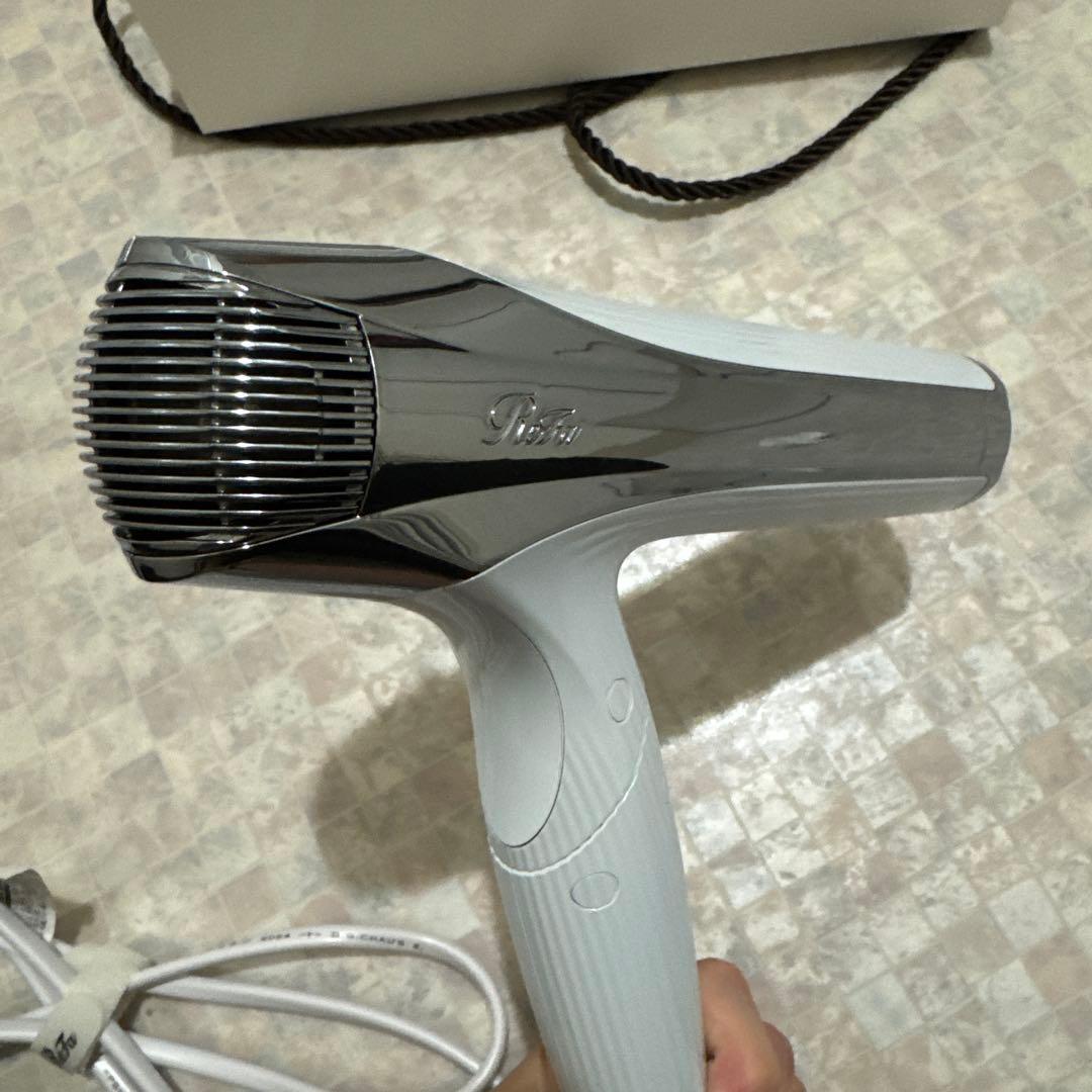 ReFa BEAUTECH 2024年　ジャンク品