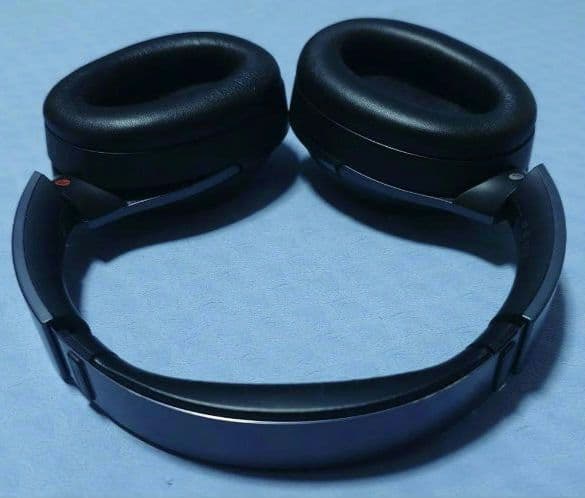 SONY ワイヤレスヘッドホン WH-1000XM2