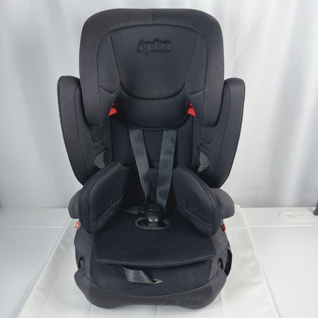 美品☘️ アップリカ　ジュニアシート　 エアグルーヴプラス　ブラック