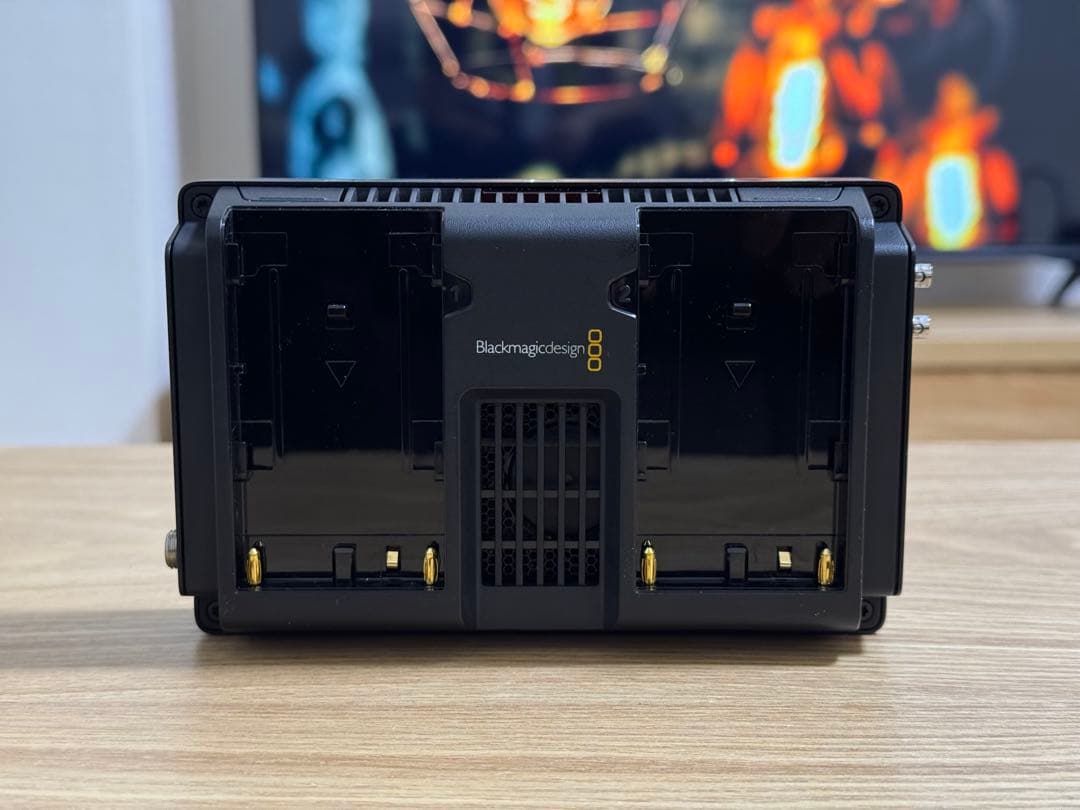 Blackmagic VideoAssist 5インチ 12G HDR