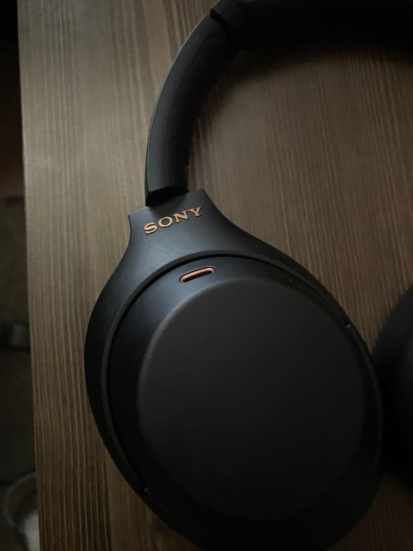 SONYヘッドホン　WH-1000XM4