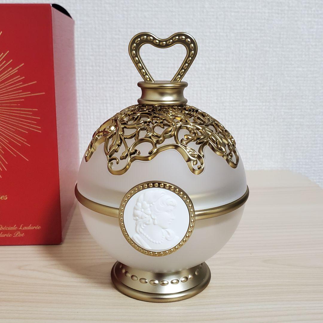 【未使用】レ・メルヴェイユーズ ラデュレ スペシャルフェイスカラー チークポット