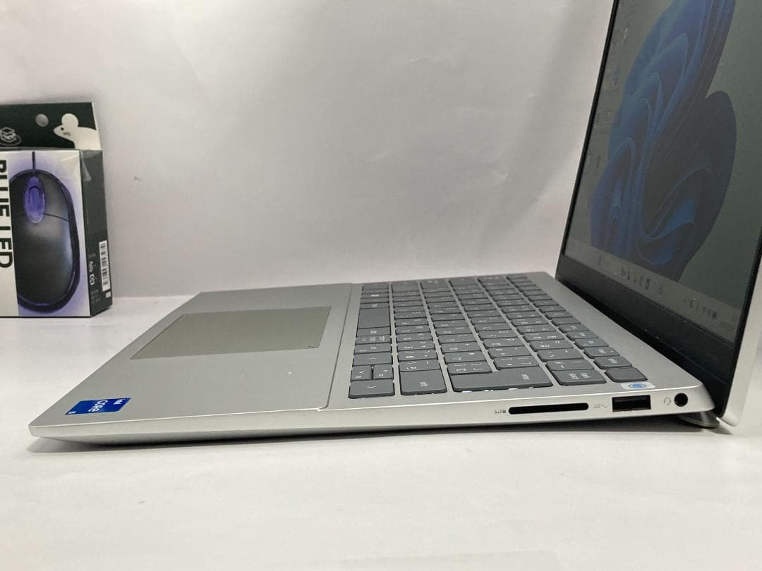 超爆速12世代i5／16GB／新品SSD512GB／Office2021