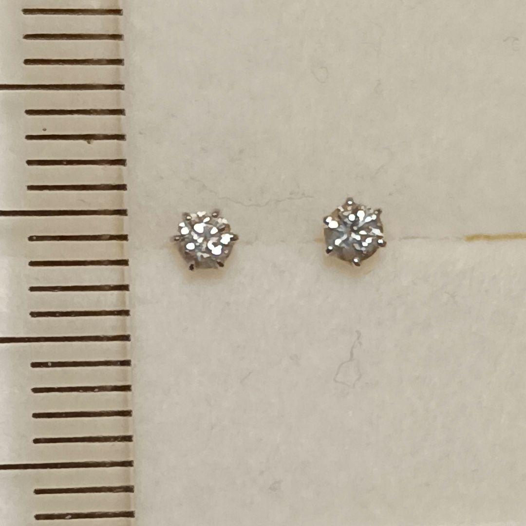 プラチナ　ダイヤモンドピアス