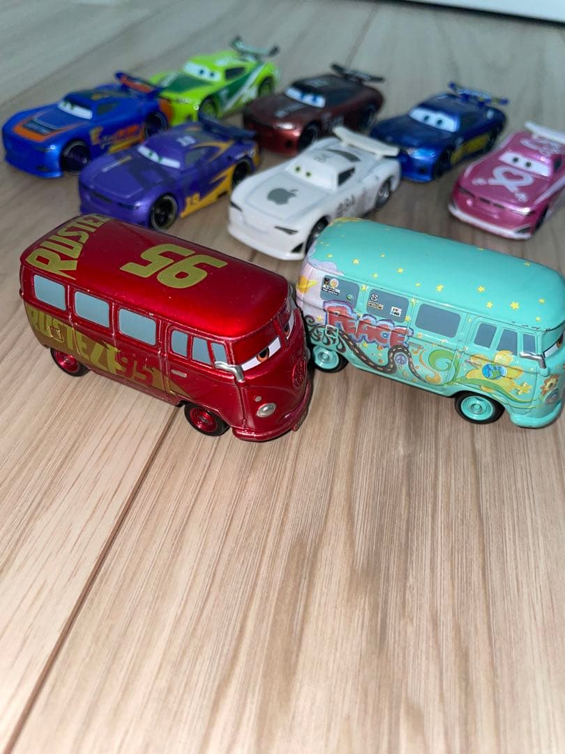 トミカ　カーズ　ミニカー　44台＋トレーラー2台　まとめ売り