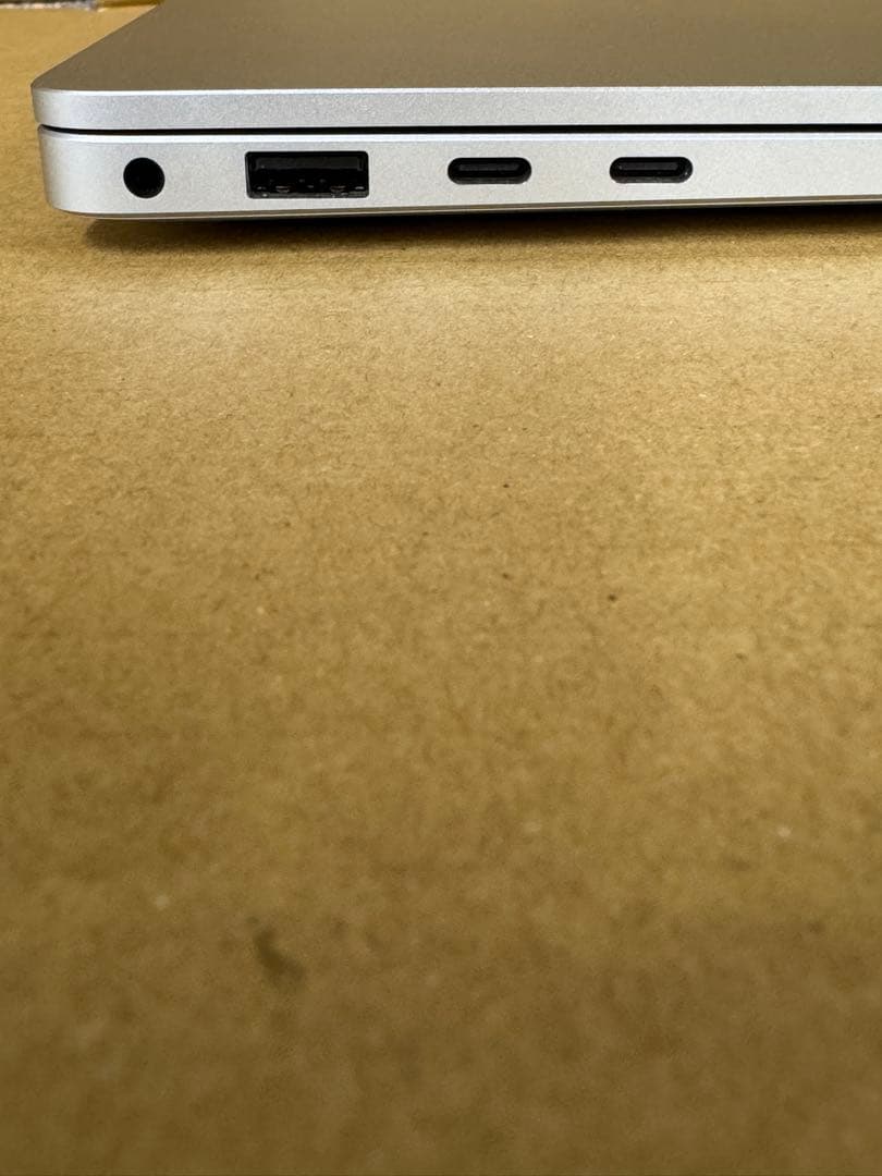 Surface Laptop,Copilot+PC-13.8インチ