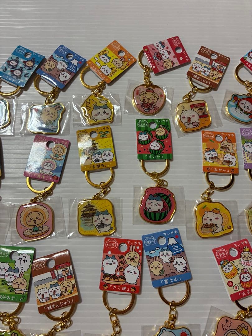 ちいかわ うさぎ ハチワレ ご当地キーホルダー 98セット