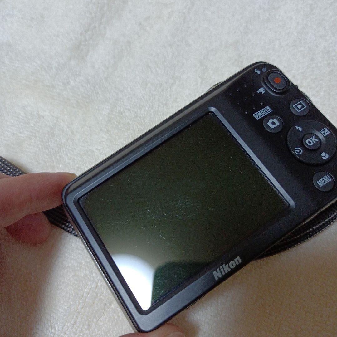Nikon COOLPIX A10 コンパクトデジタルカメラ シルバー