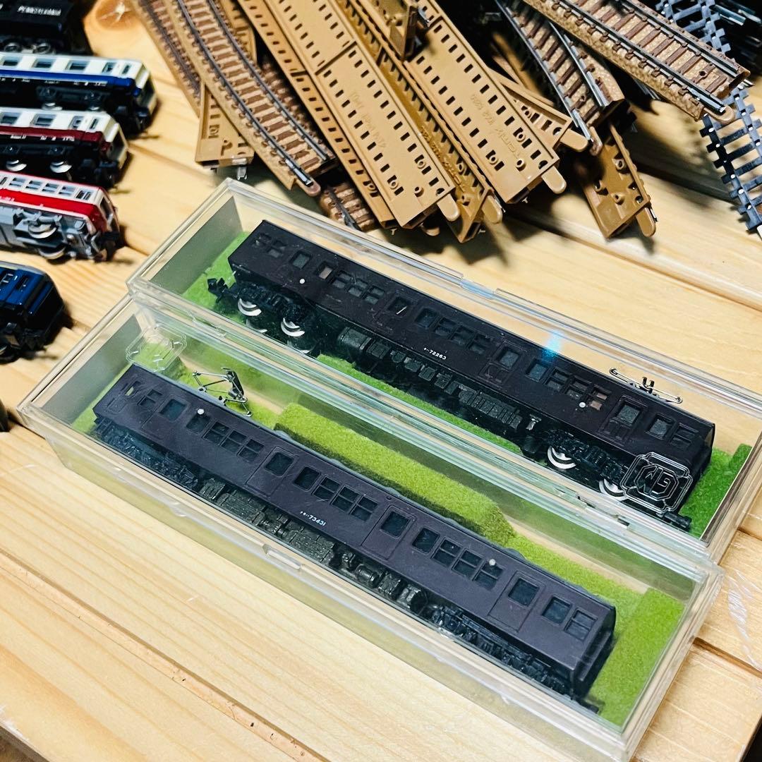 鉄道模型セット（車両・レール付き）