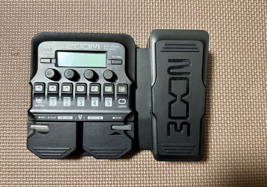 zoom G1X FOUR 中古 美品