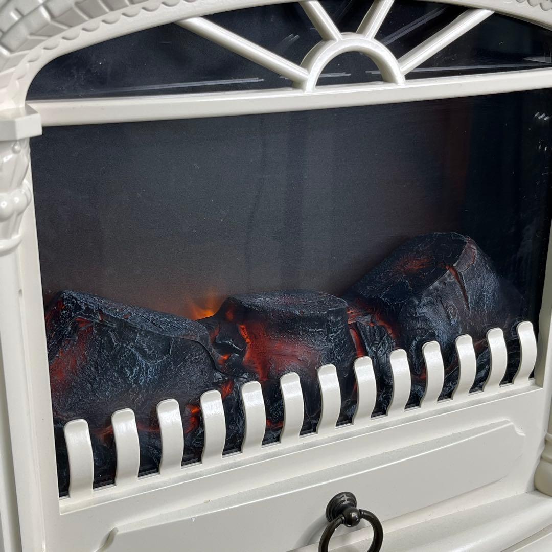 【美品・即日発送】ニトリ・電気ヒーター・BLT-999B-2-S-IVホワイト