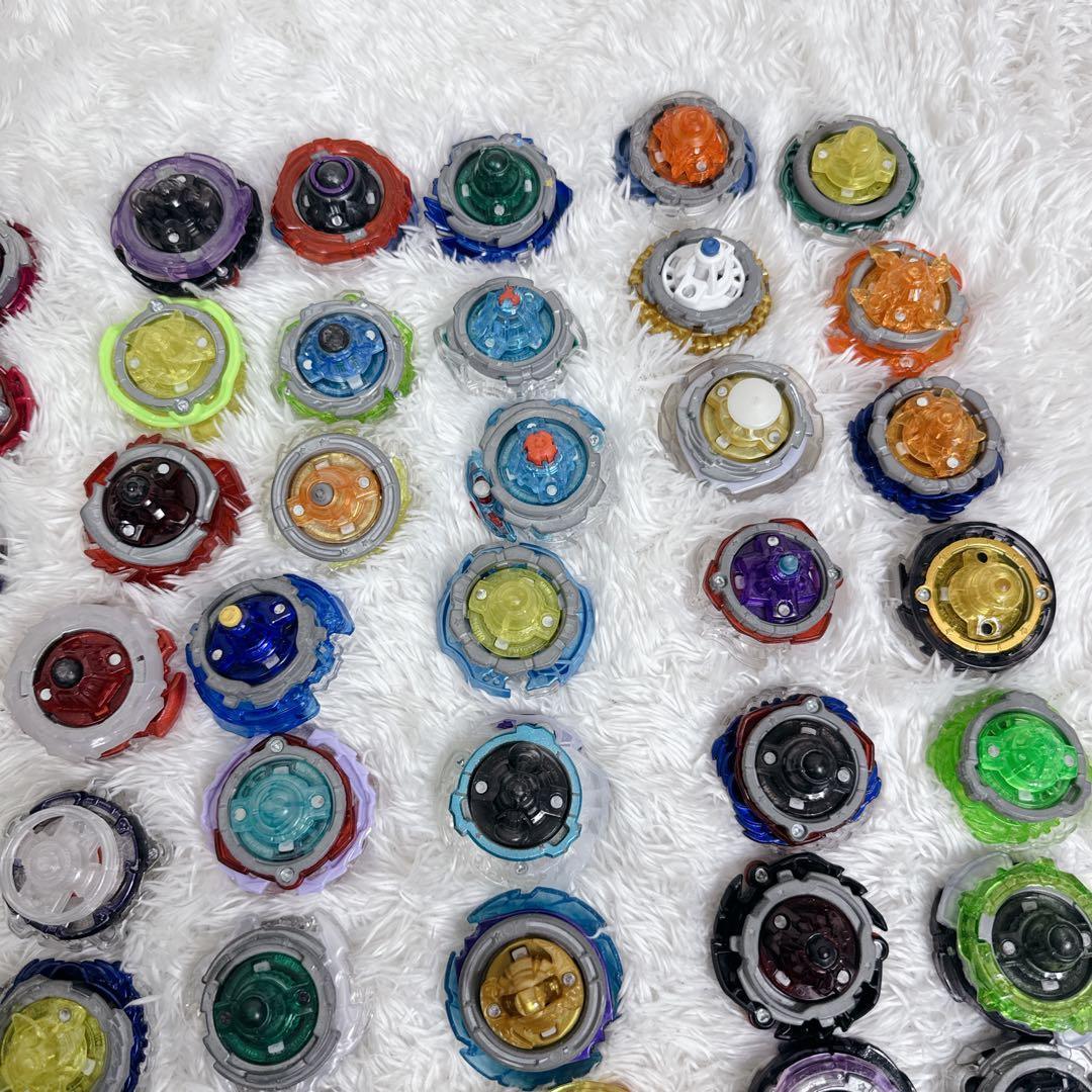 ベイブレードバースト 計129点 引退品 まとめ DB DU 付属パーツ有