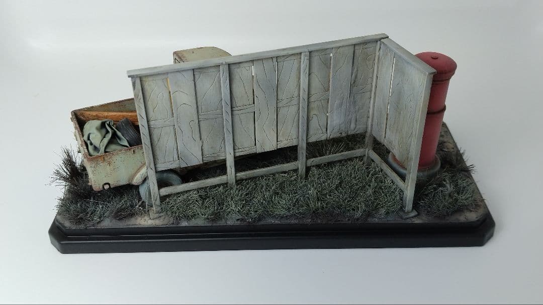 値下げ1/32 ミゼット　完成品　廃車ジオラマ　ケース付き