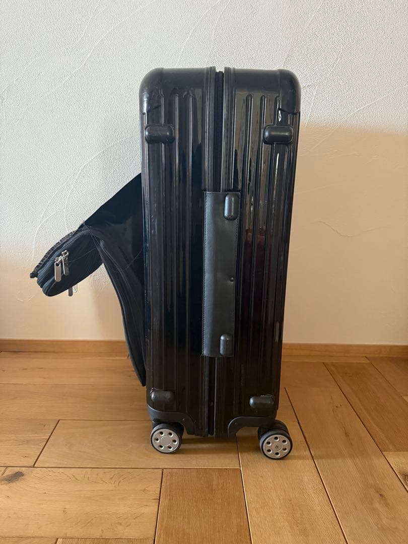 【訳あり】RIMOWA SALSA DELUXE HYBRID 廃盤