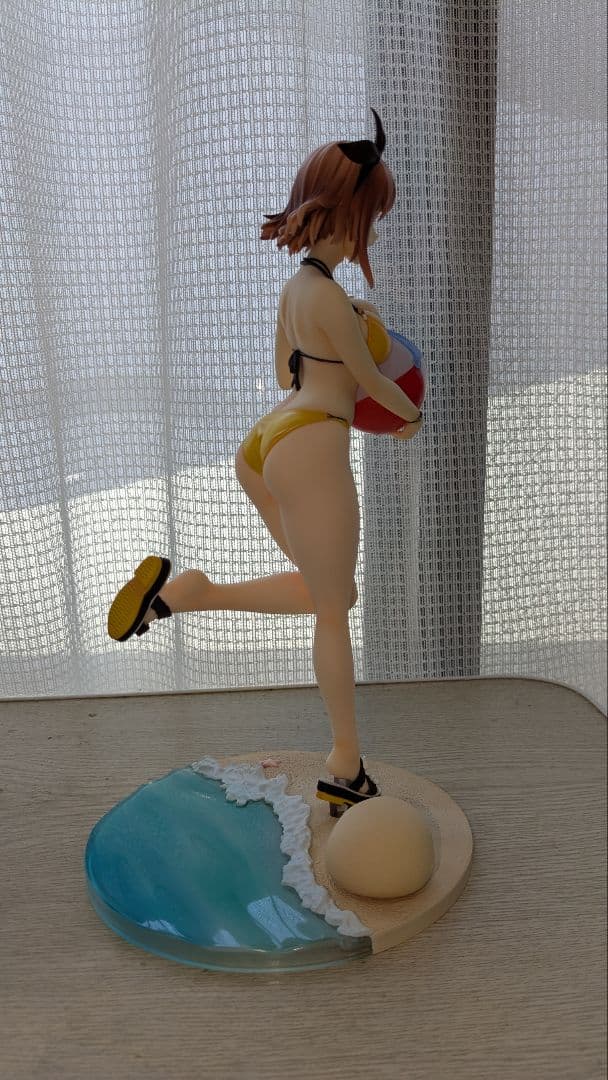 「ライザ（ライザリン・シュタウト）水着Ver.」