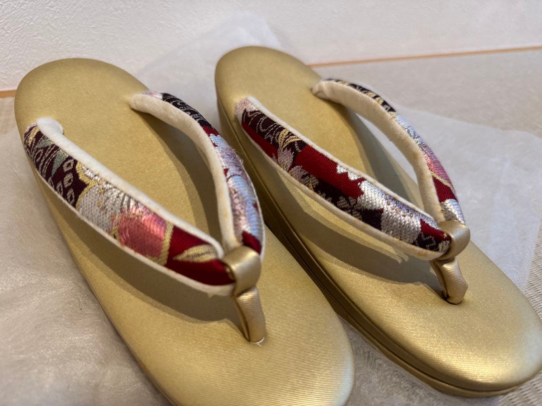 【みろく】【ほぼ新品】和装　バッグ　ハンドバッグ　和服 成人式　草履