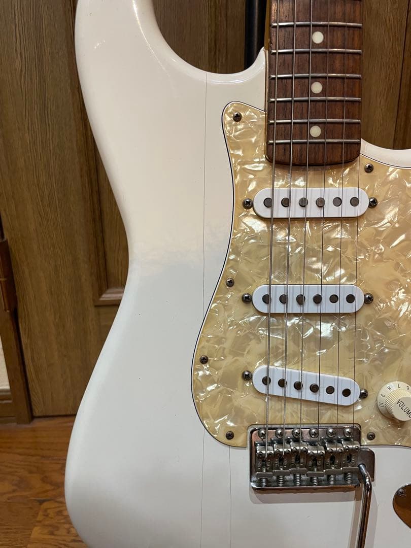 Fender Japanストラト オリンピックホワイト マッチングヘッド