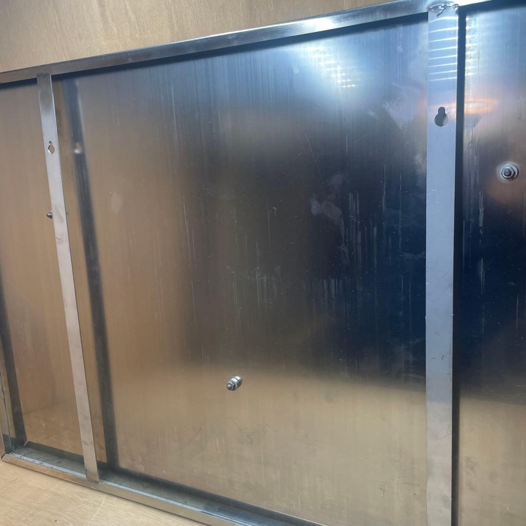 一点物　壁掛けアート　92.5×61cm ダウンタウン　オブジェ　金属ステンレス