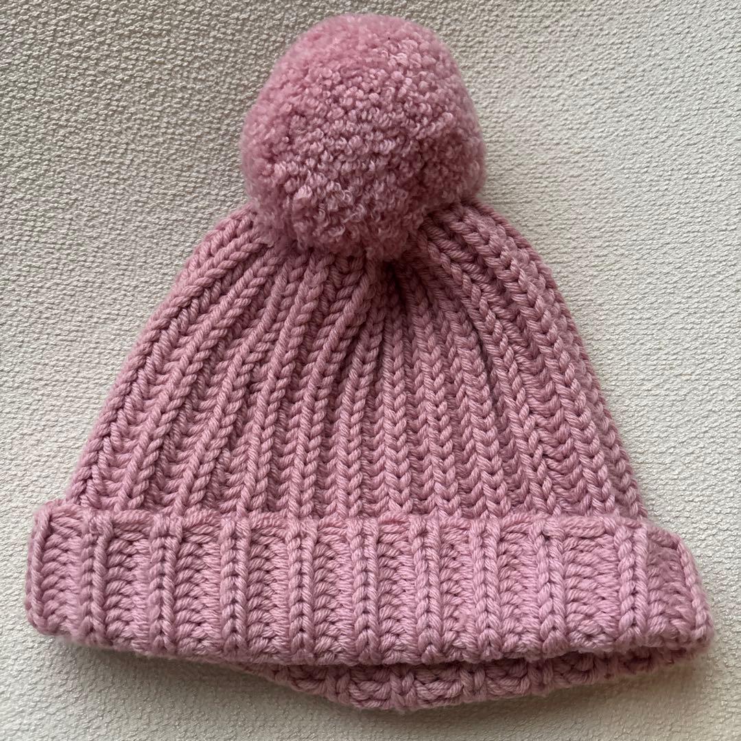 GUCCI ポンポン付きニット帽 ピンク