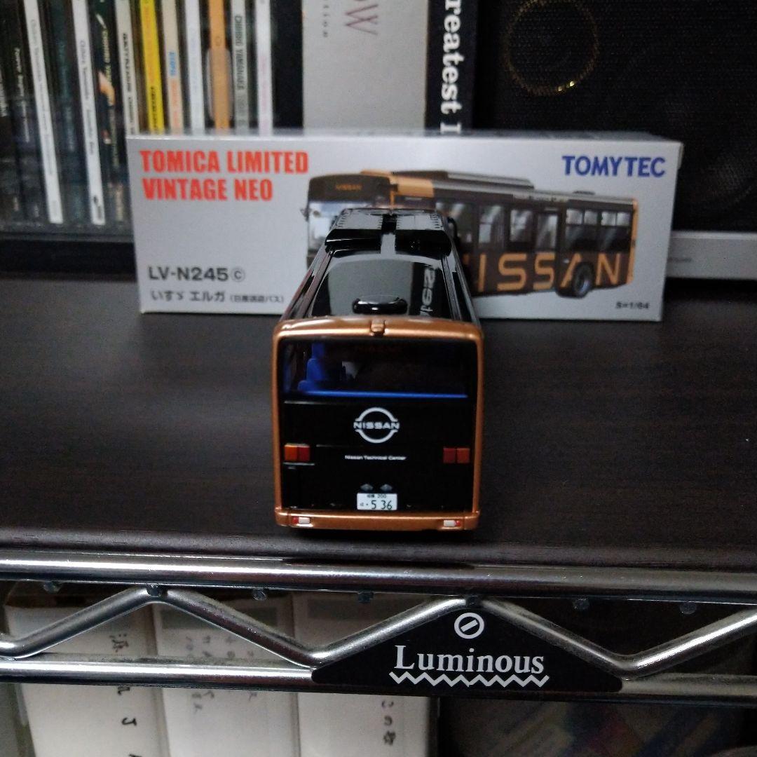 トミカリミテッドヴィンテージNEO245cいすゞエルガ日産送迎バスサイドミラー付
