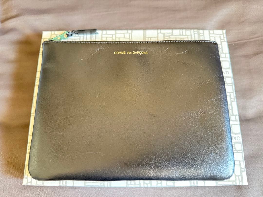 新品 COMME des GARÇONS ギャルソン ウォレット レザーポーチ