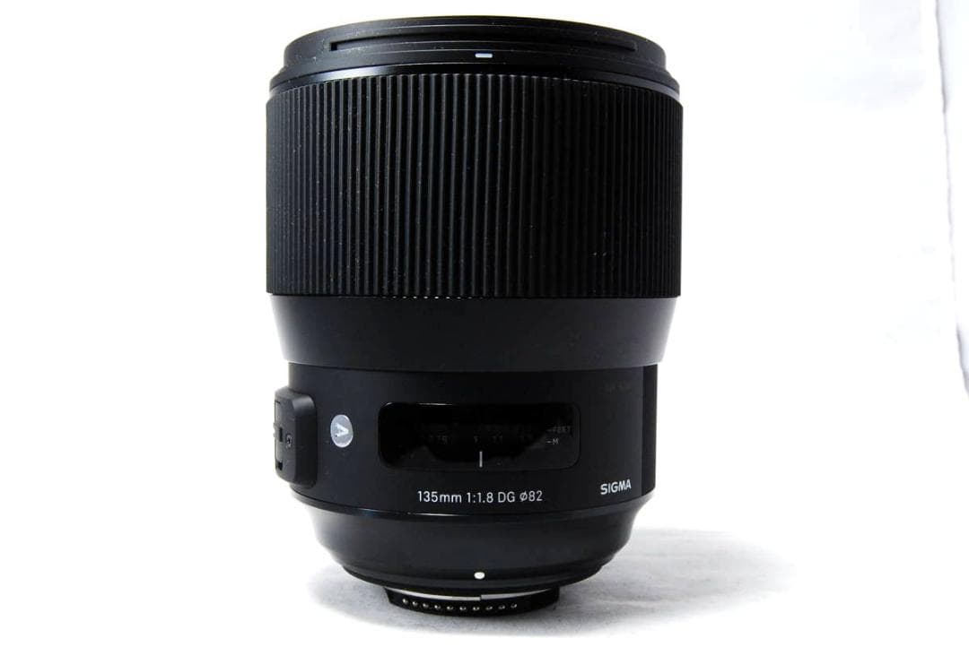 人気 ニコン用 単焦点　SIGMA Art 135mm F1.8 DG HSM