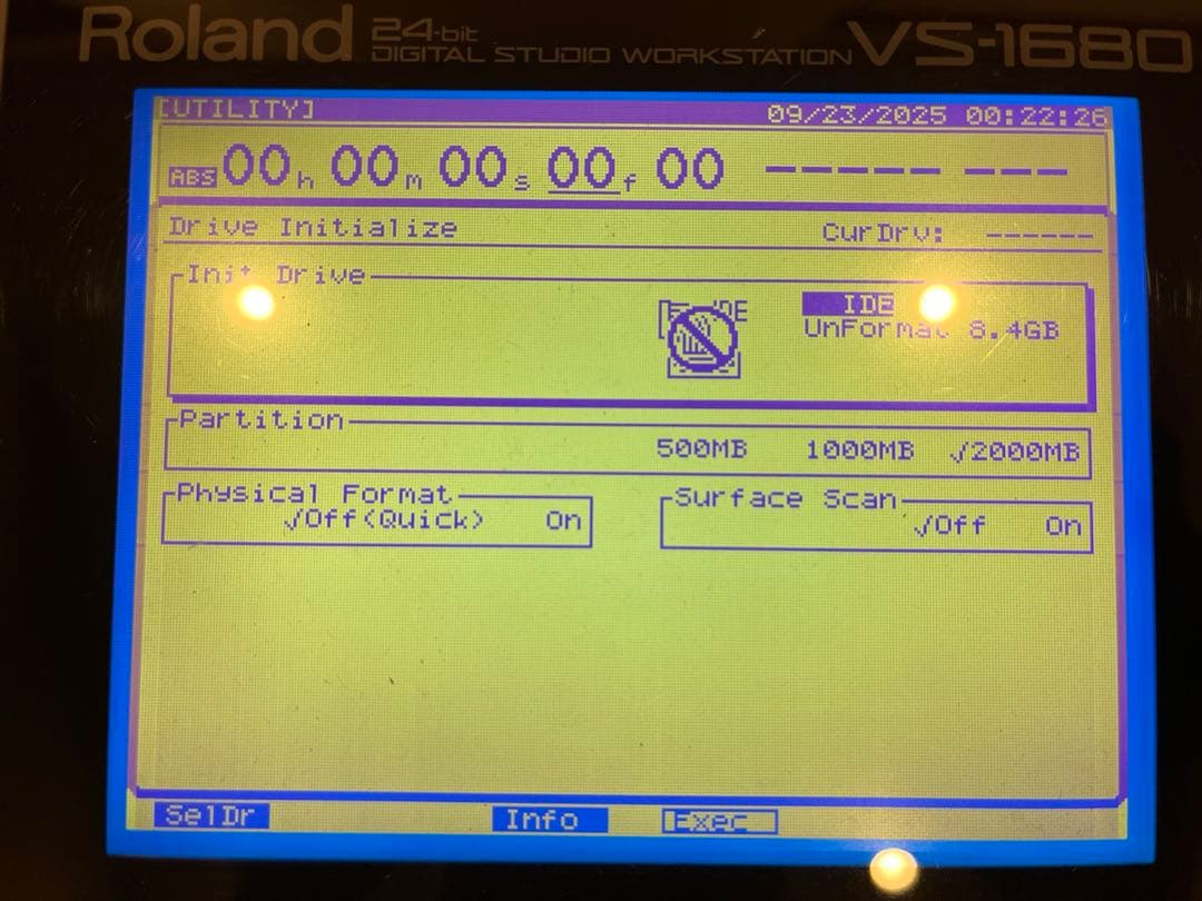 Roland VS-1680 VS8F-2×2 10G CD-RW付