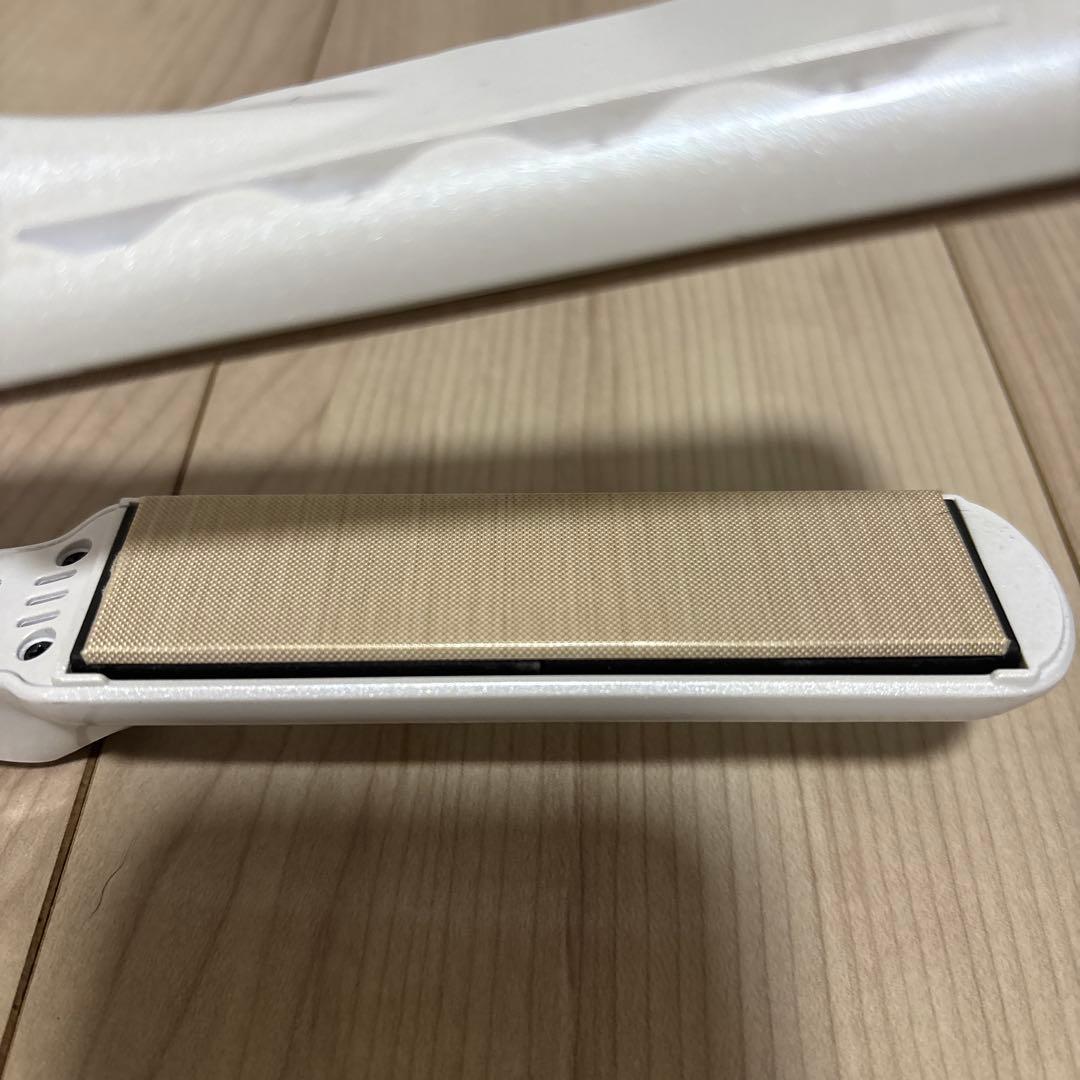 KINUJO ストレートアイロン ホワイト