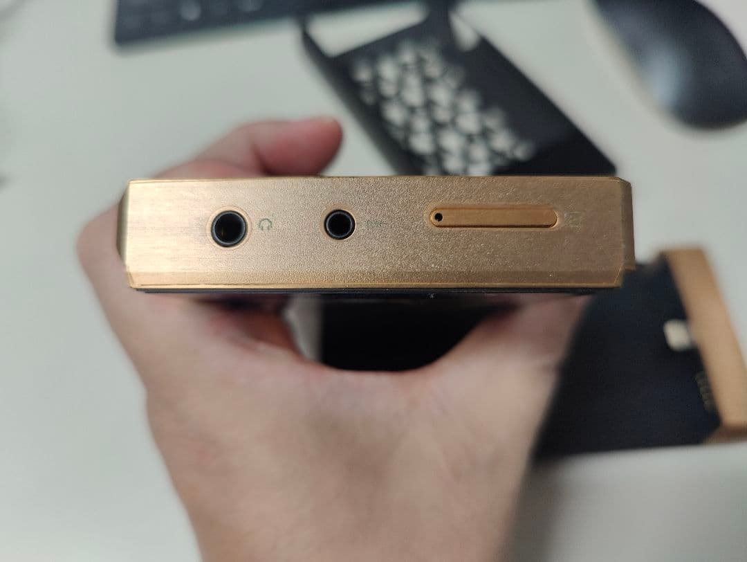 ポータブルプレーヤー A&ultima SP1000 & AMP Copper