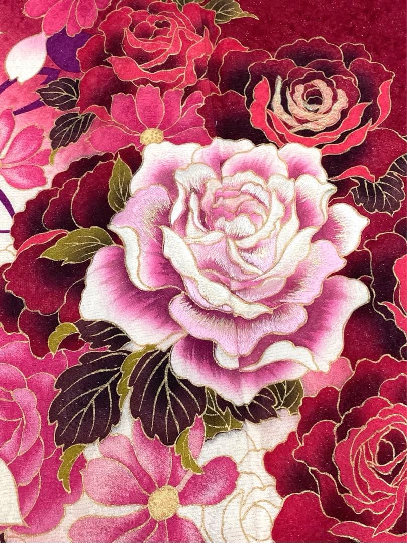振袖 豪華 銀通し 刺繍 金彩 紋意匠 薔薇 洋花 身丈170cm 撥水加工済