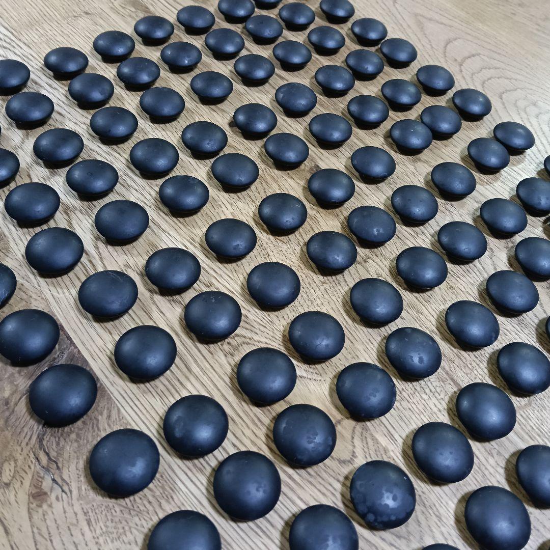 蛤碁石 179個 黒石 178個　36号程度