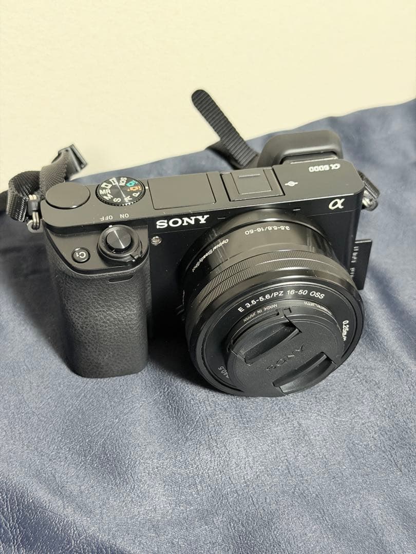 カ*ン様 訳あり ソニー SONY α6000 ダブルズームレンズキット