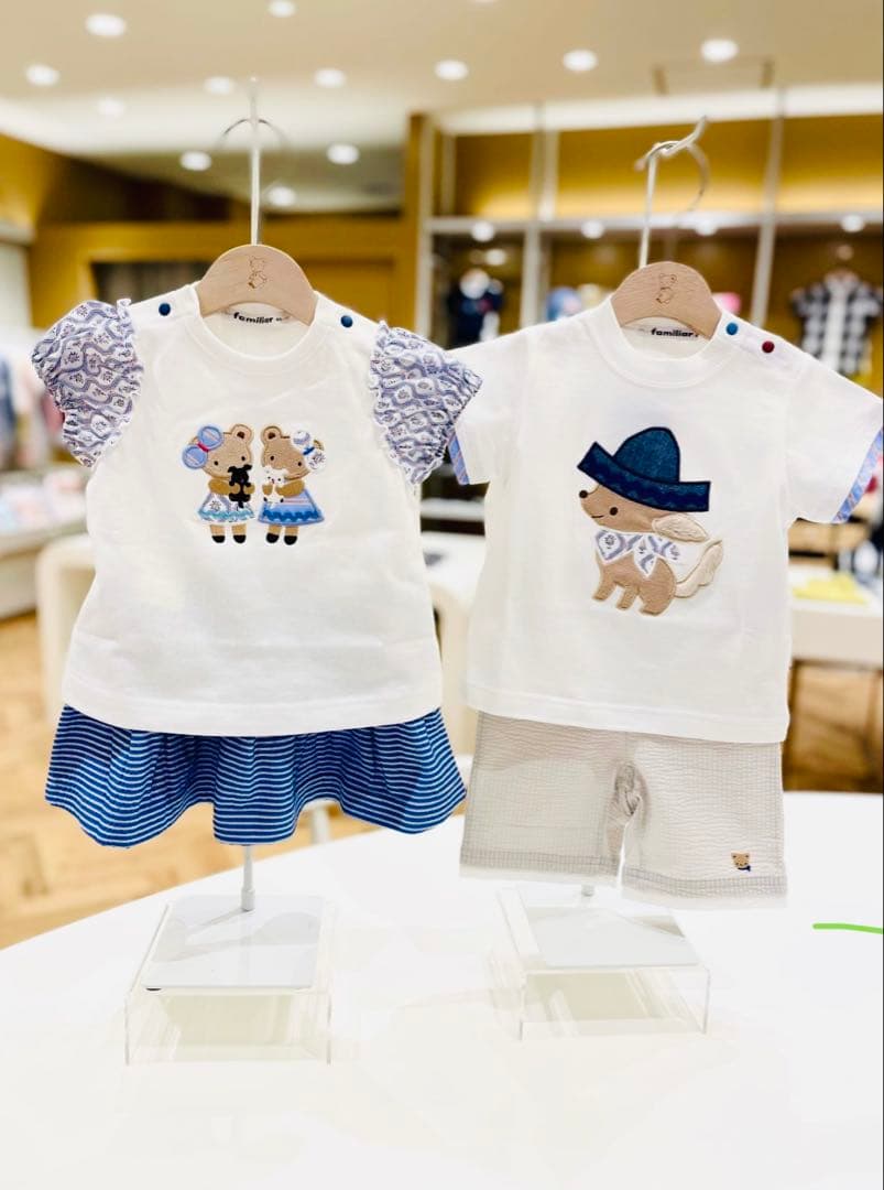 ファミリア 即完売　美品　ブルーリバティ　クマ　　テリア　Tシャツ　パフスリーブ