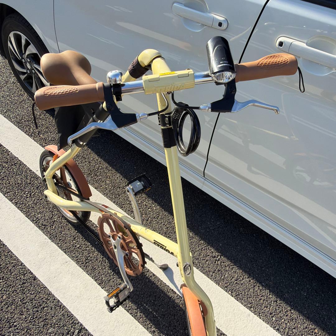 【年末までセール！】STRiDA LT 折りたたみ自転車2025年4月購入