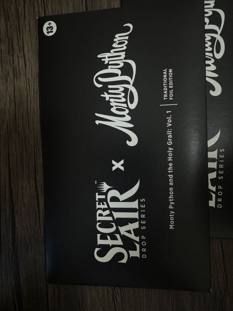 寿*司様 Secret Lair x Monty Python foil edi