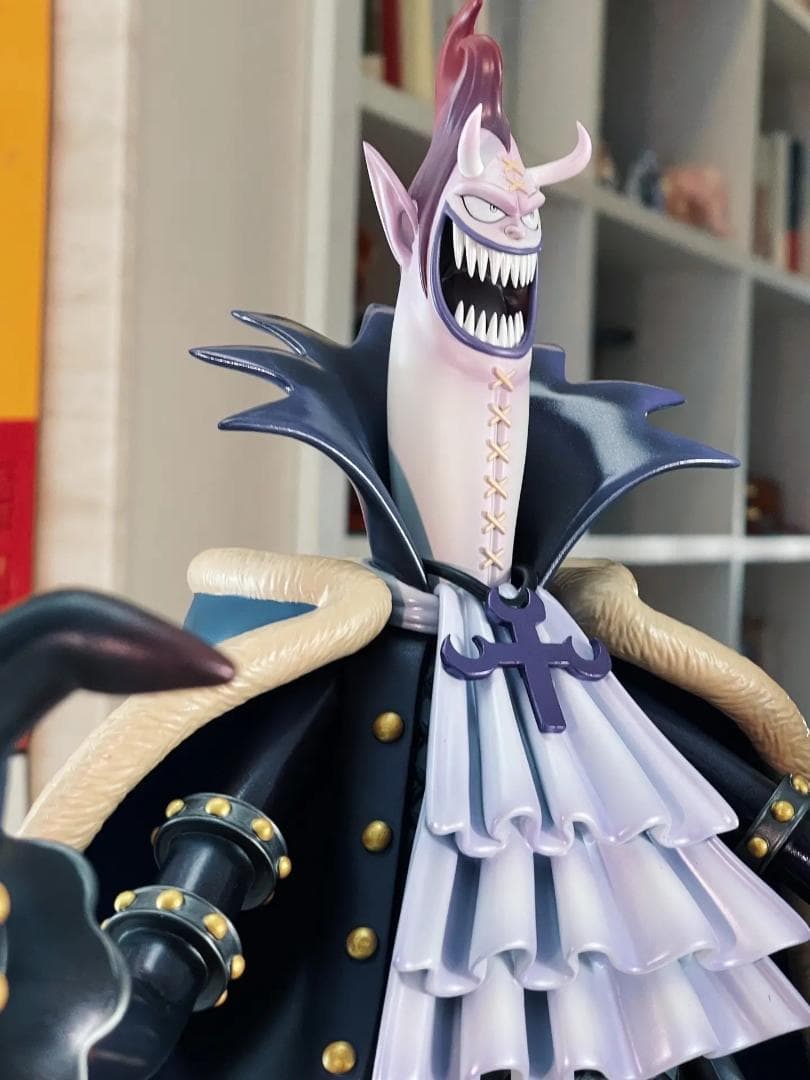 ワンピース ゲッコー・モリア フィギュア ガレージキット