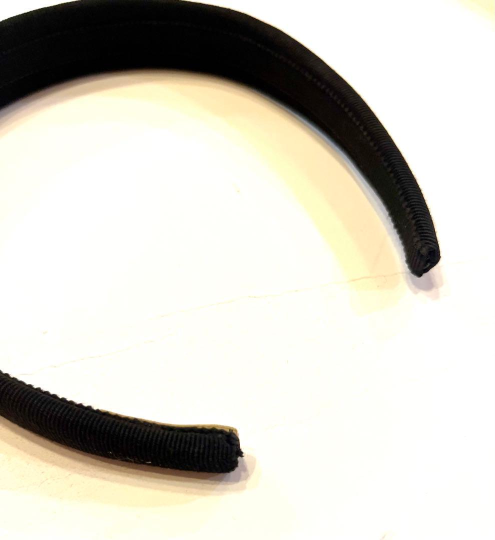 セリーヌ☆カチューシャ　トリオンフ　 ロゴ　リボン　ヘアバンド　ヴィンテージ黒