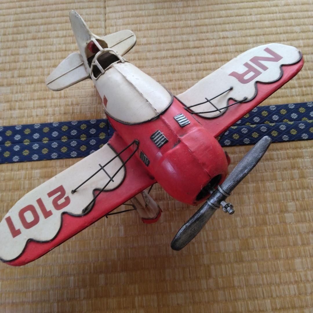 飛行機模型 NR 2101 赤/白最終値下げ