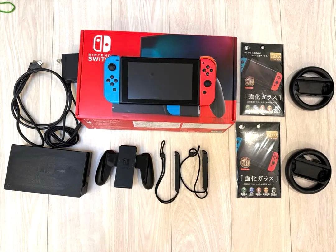 Nintendo Switch 本体 128GBSDカード、ハンドル二個付
