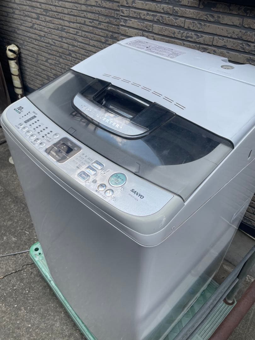 大家族用　10Kg ファミリー用洗濯機　サンヨー