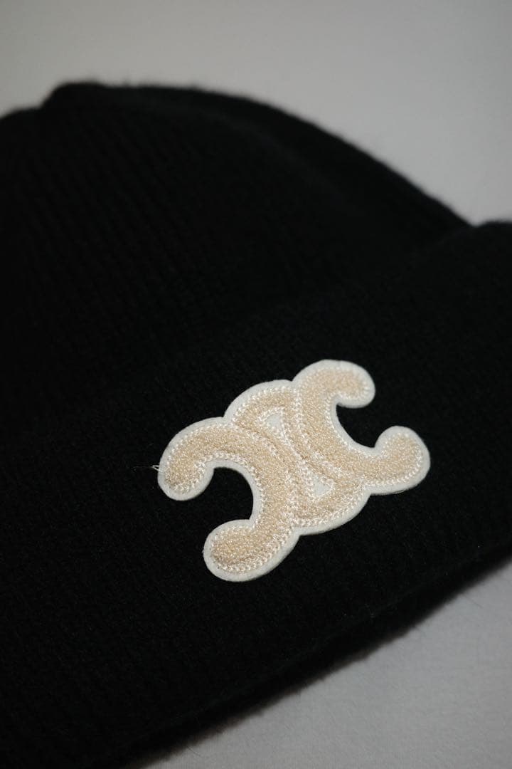 CELINE セリーヌロゴニット帽　黒　並行輸入品24時間以内発送