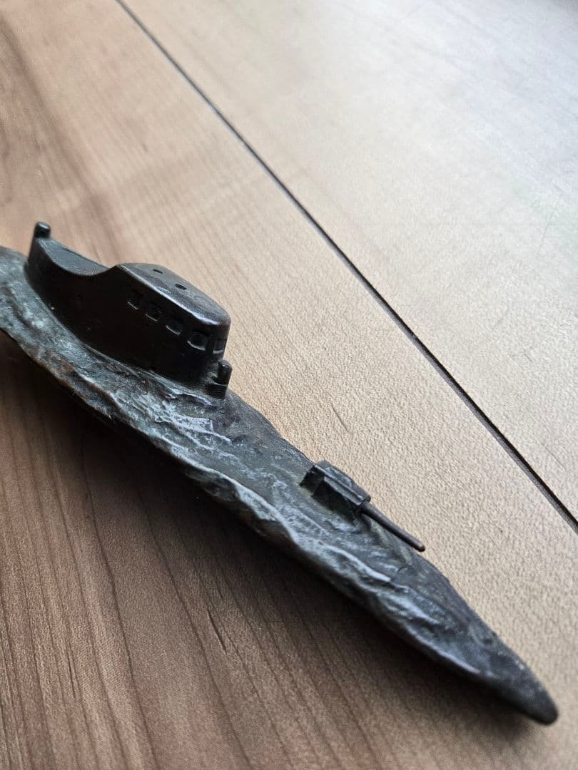 実物　日本海軍軍艦進水式記念品(B)　呂34型潜水艦