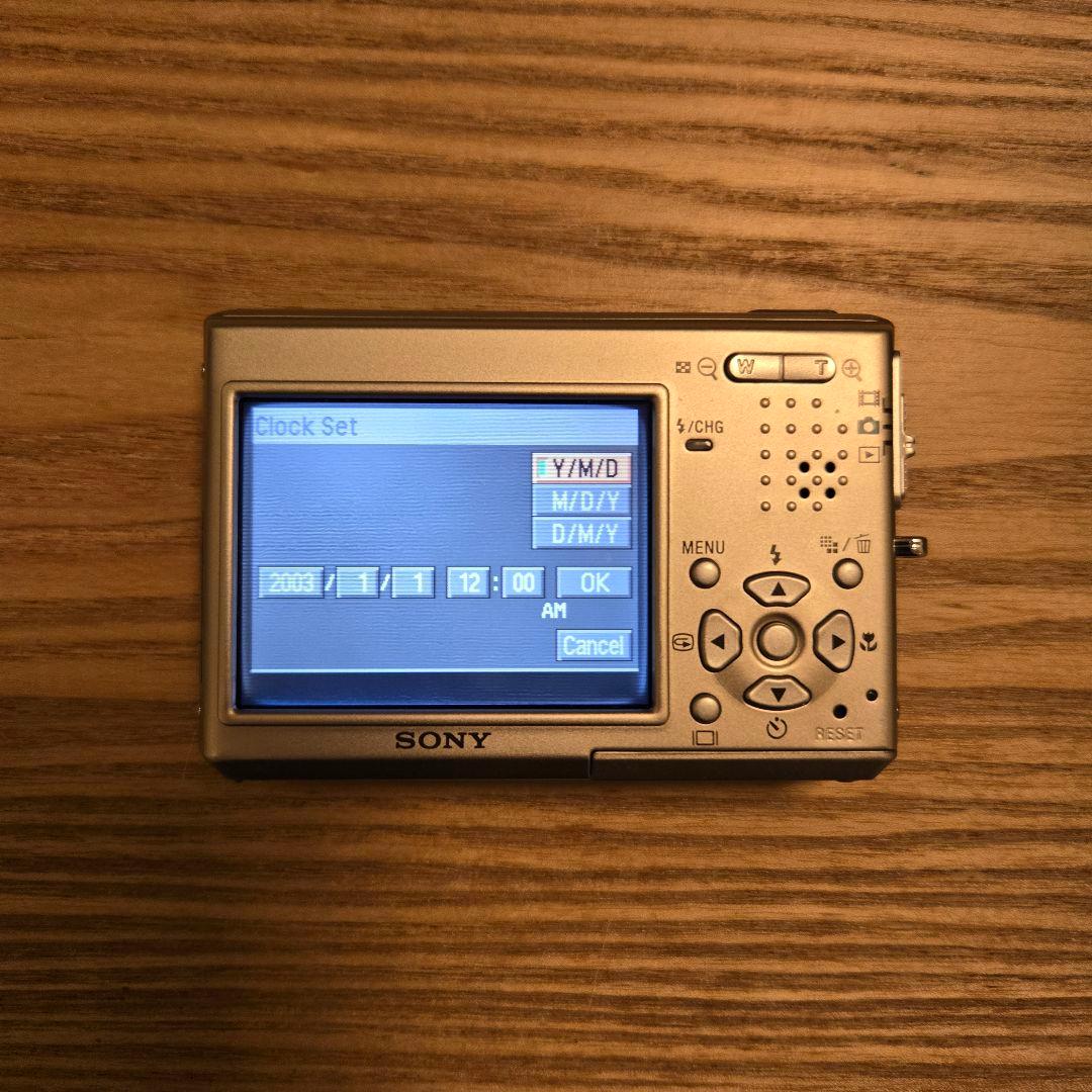 SONY Cyber-shot DSC-T1 サイバーショット