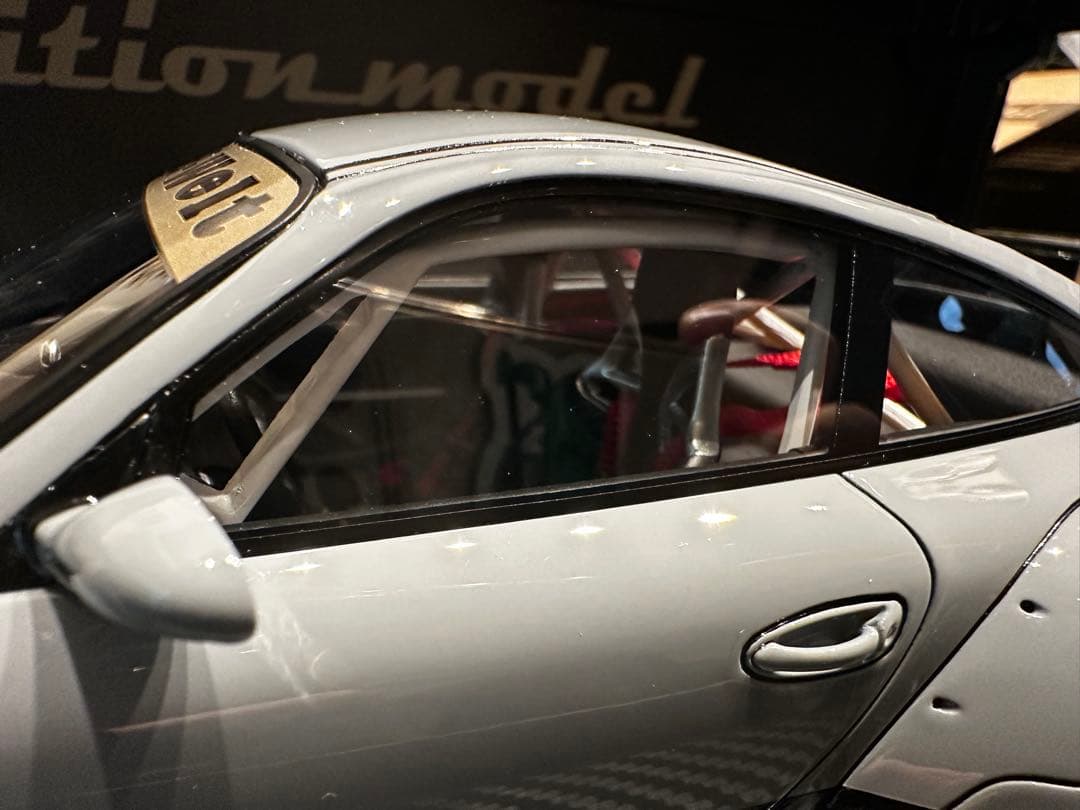 RWB997 イグニション1/18 グレー