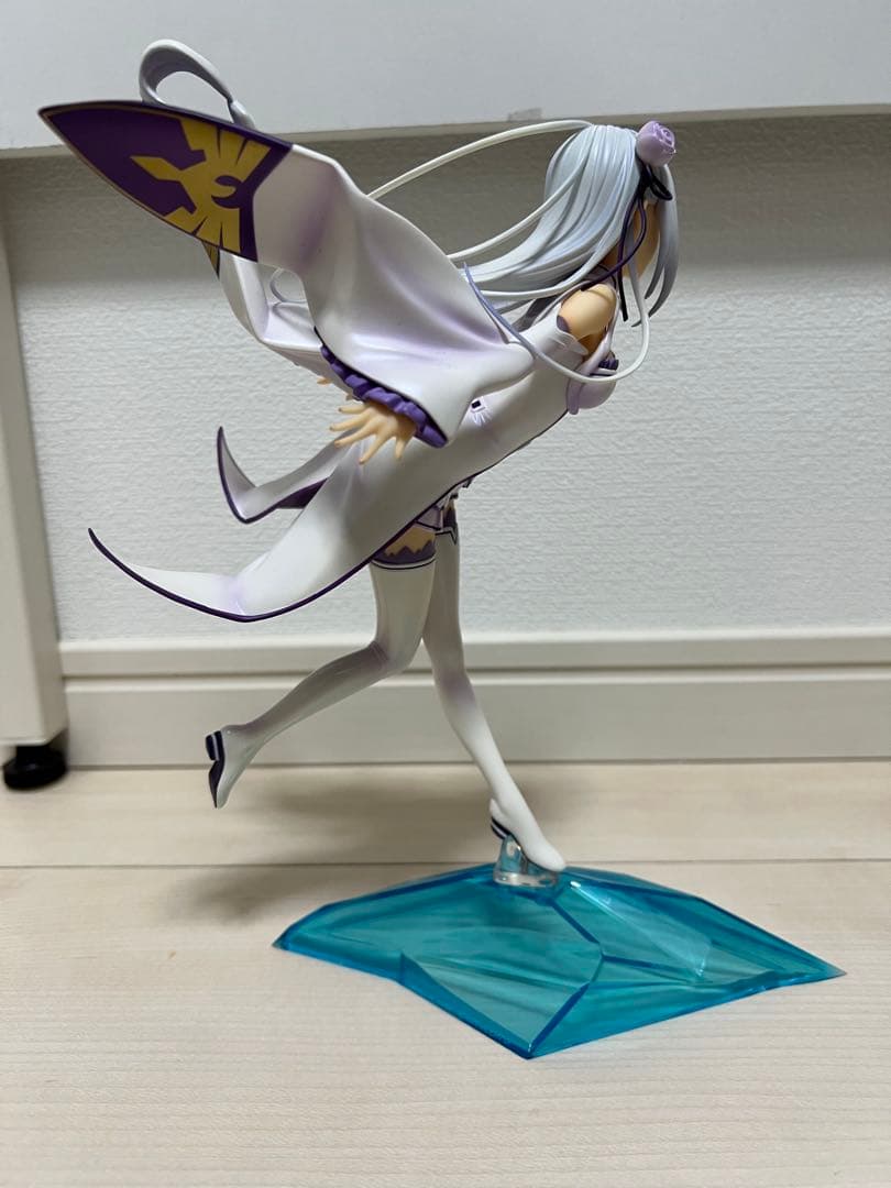 リゼロ　エミリア　グッドスマイルカンパニー　1/7スケールフィギュア