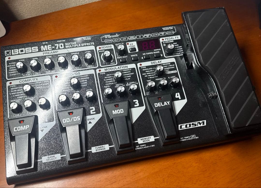 BOSS ME-70 ギターエフェクター