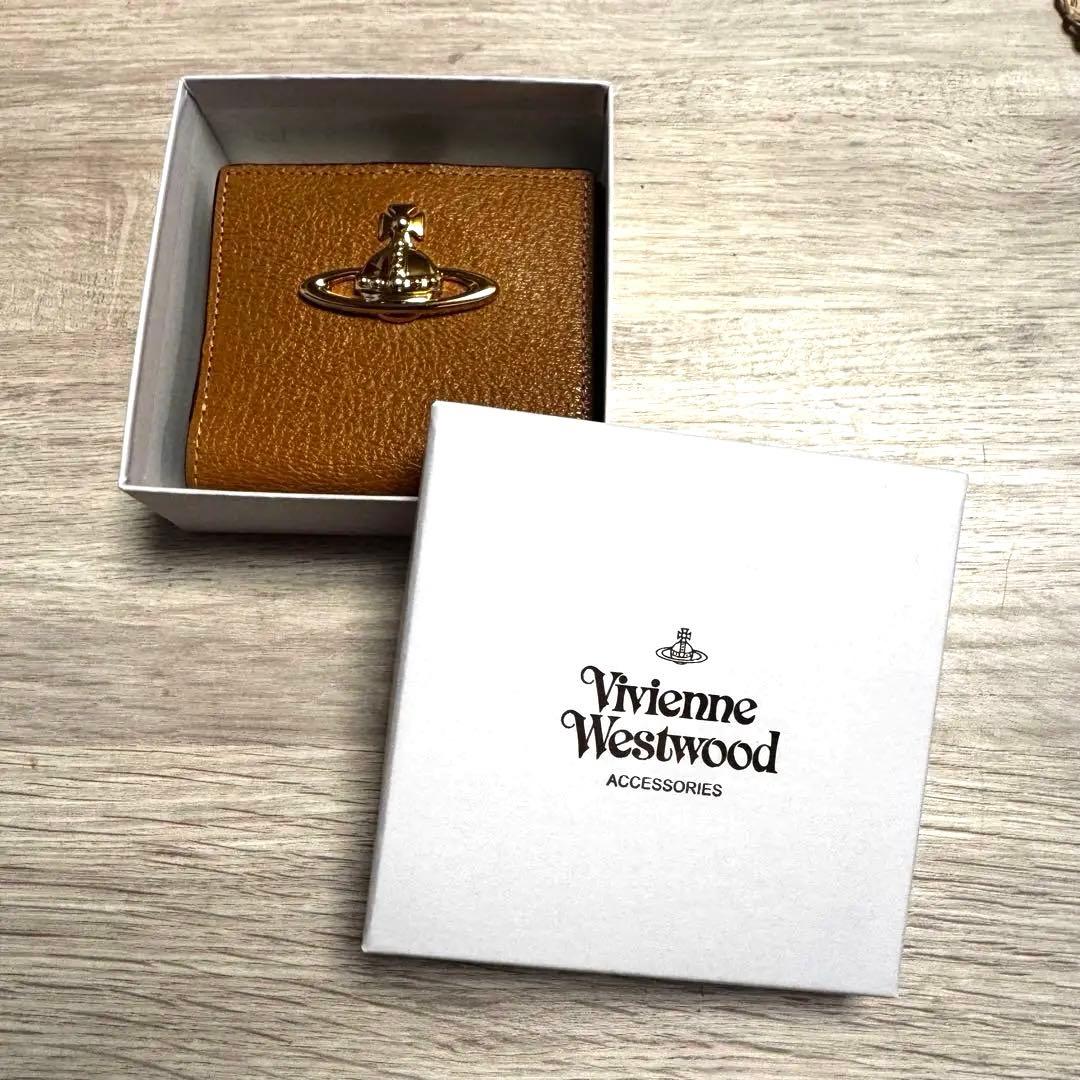 お値下げしました◆箱入りヴィヴィアンウエストウッド 二つ折り財布
