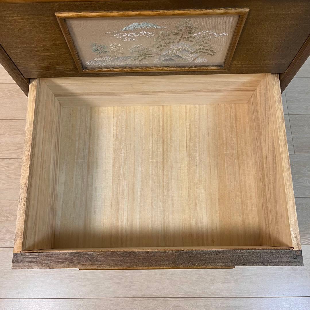 (こ50)戸塚刺繍 風景画 木製多段チェスト 洋箪笥