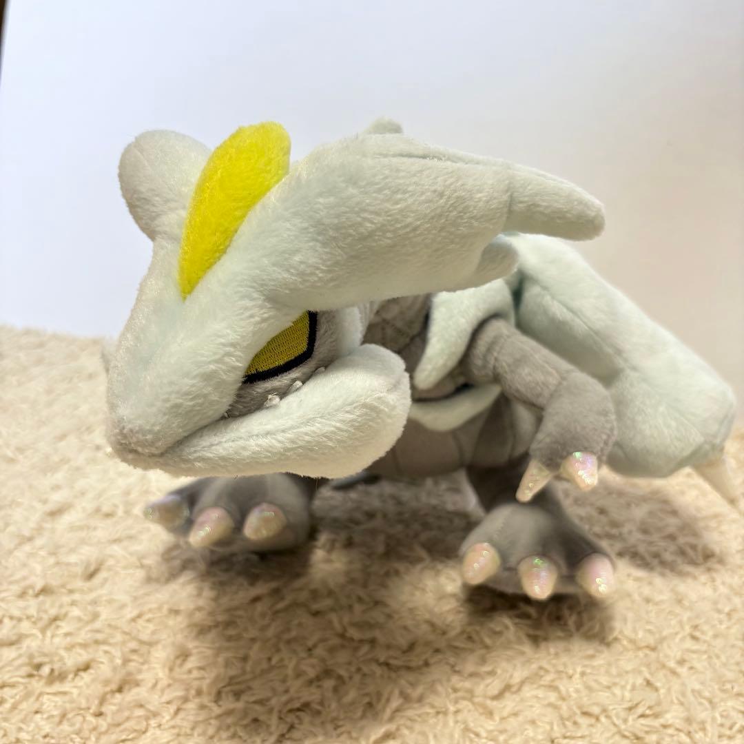 キュレム　ぬいぐるみ　ホワイトキュレム　ブラックキュレム　タカラトミー　TOMI